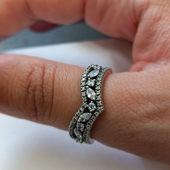 Pandora double wishbone marquise ring - Picture 4 of 5